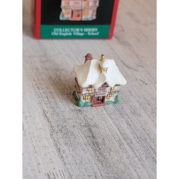 Hallmark old English Village miniature‎ mill ornament Xmas accessory - Picture 4 of 6